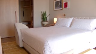 Hotel lobby featuring modern design – hotels news