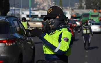 Vista panorámica del tráfico en Quito durante un día de Pico y Placa